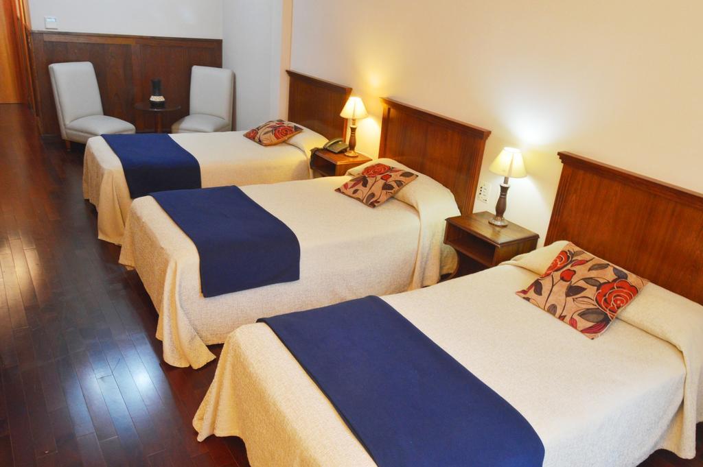 בואנוס איירס Hotel Posta Carretas מראה חיצוני תמונה